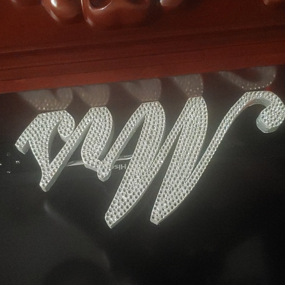 Mr and Mrs Foye Swarovski crystal stands - Picture 3 of 3